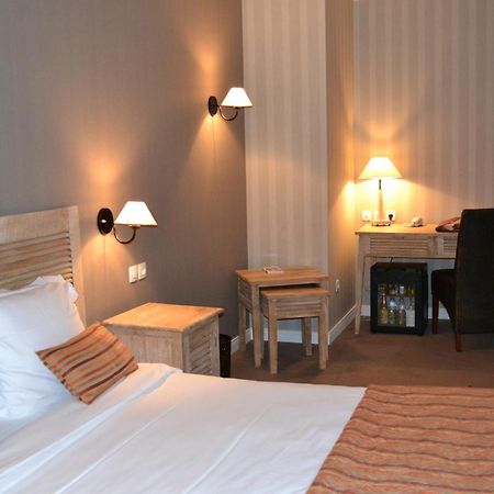 Almoria Hotel & Spa โดวีลล์ ภายนอก รูปภาพ