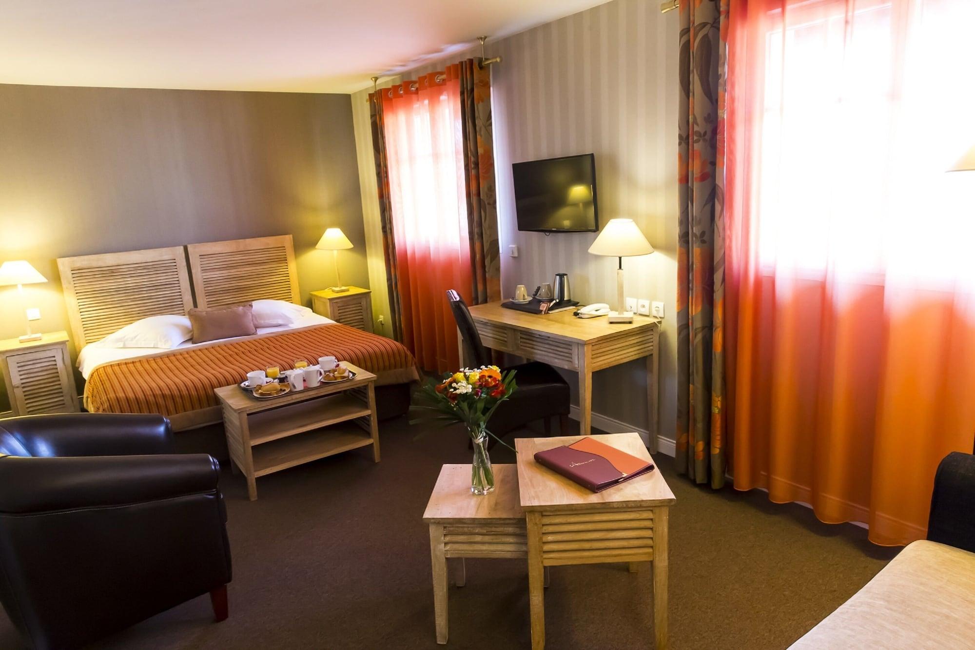 Almoria Hotel & Spa โดวีลล์ ภายนอก รูปภาพ