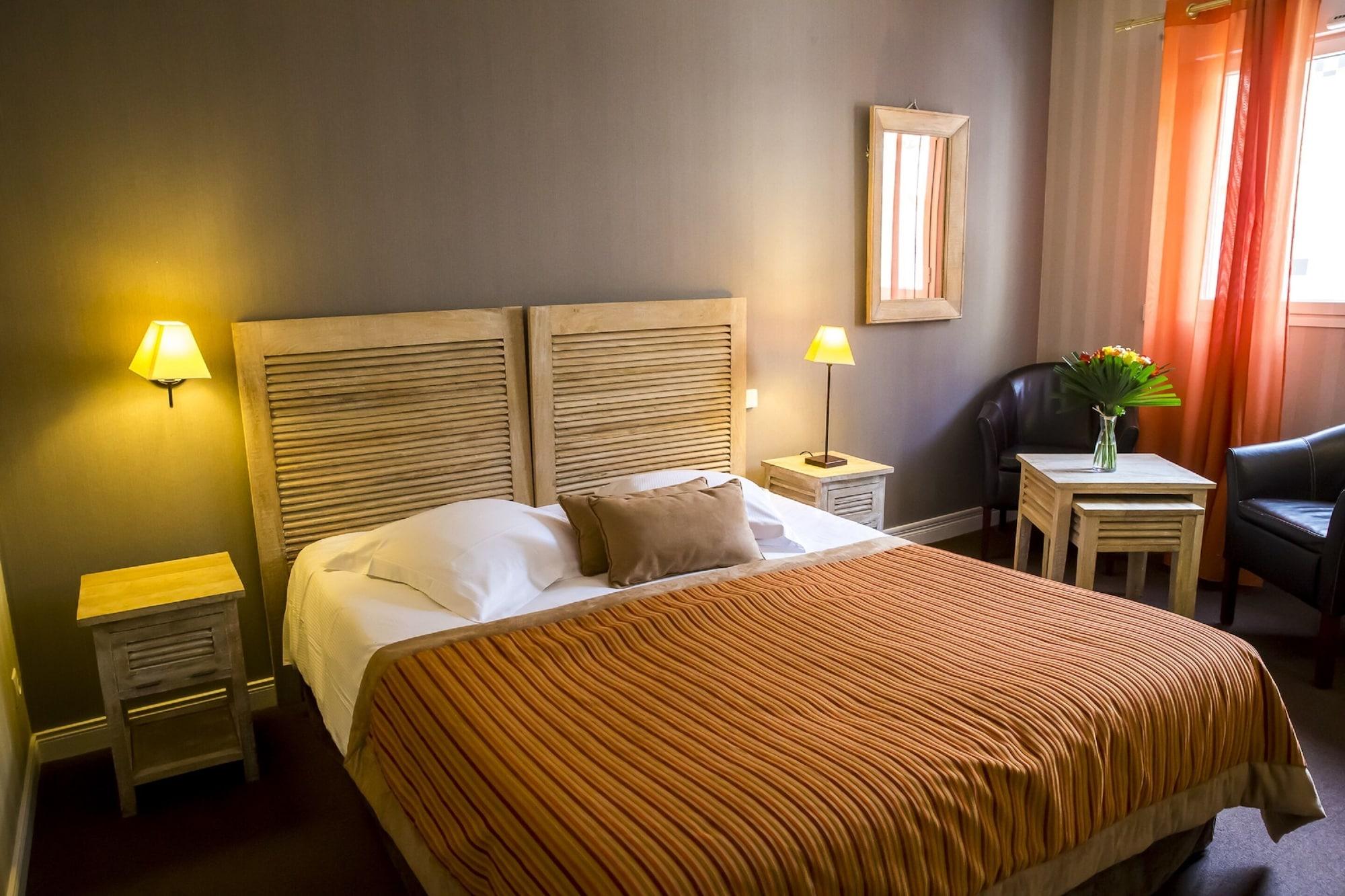 Almoria Hotel & Spa โดวีลล์ ภายนอก รูปภาพ