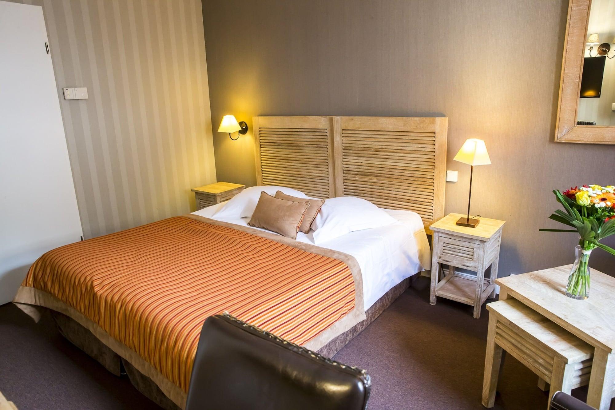 Almoria Hotel & Spa โดวีลล์ ภายนอก รูปภาพ