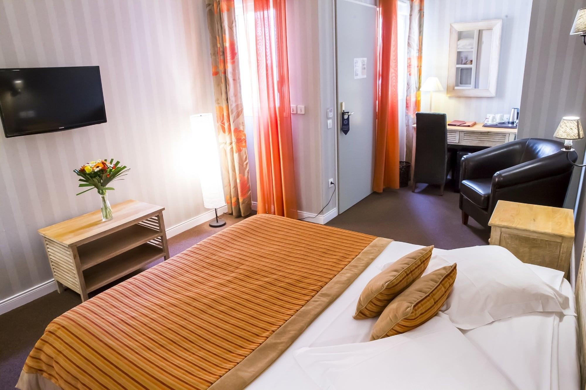 Almoria Hotel & Spa โดวีลล์ ภายนอก รูปภาพ