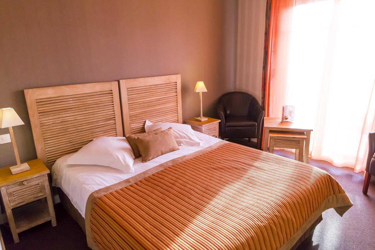 Almoria Hotel & Spa โดวีลล์ ภายนอก รูปภาพ
